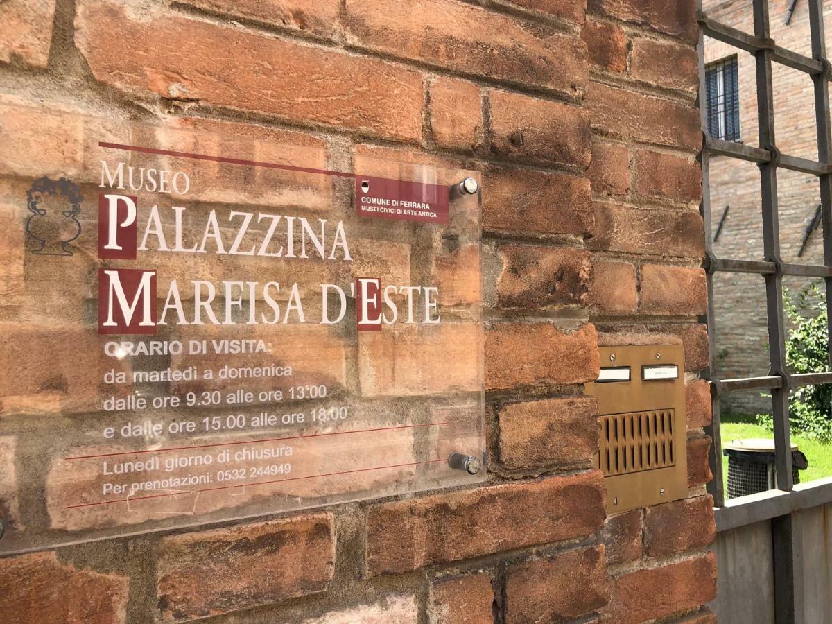 L'Ape Regina Apartment Ferrara Bagian luar foto