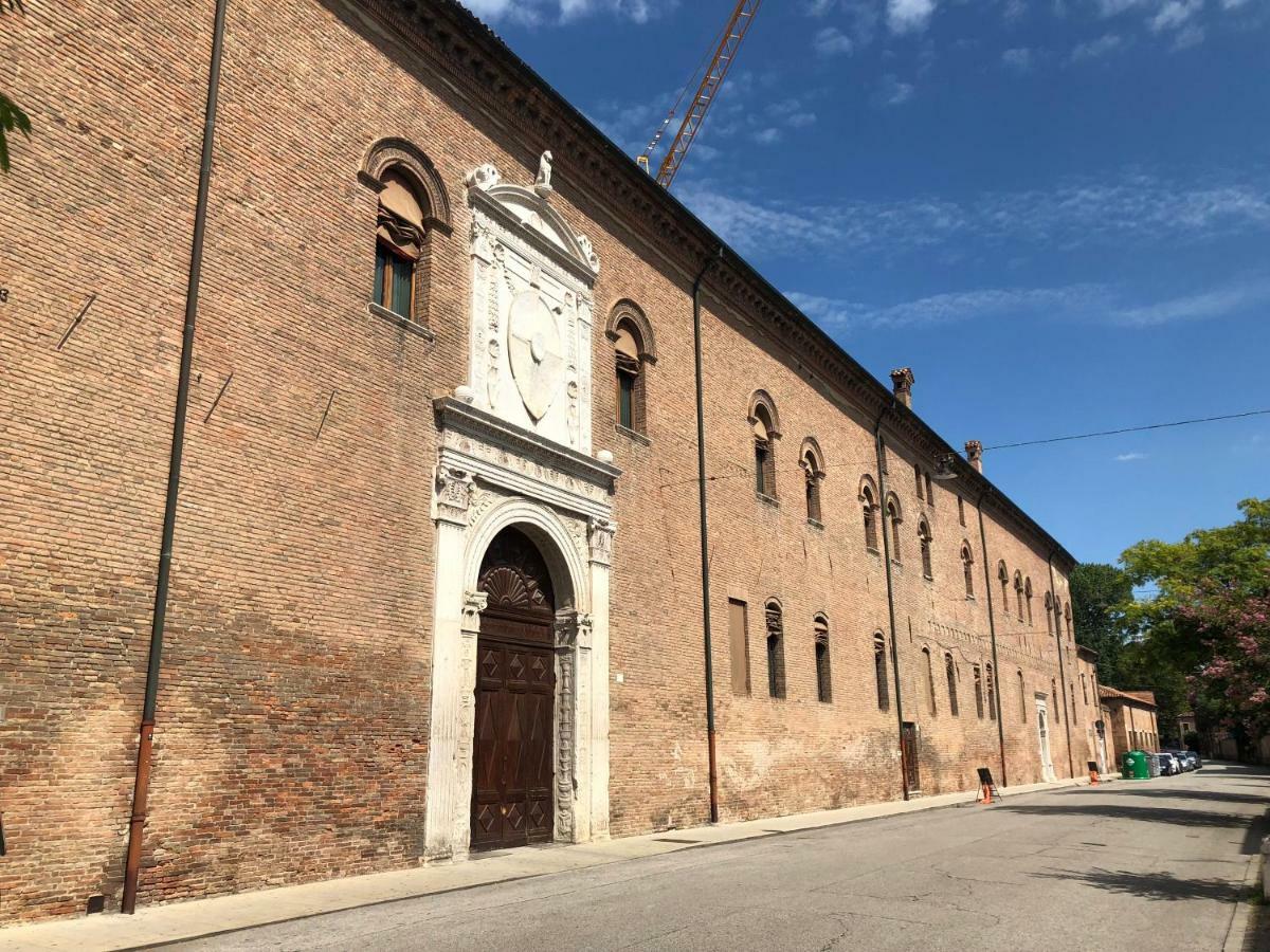 L'Ape Regina Apartment Ferrara Bagian luar foto